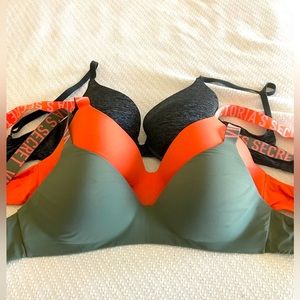 💲⬇️ 3 VS bra bundle, 34DD, GUC